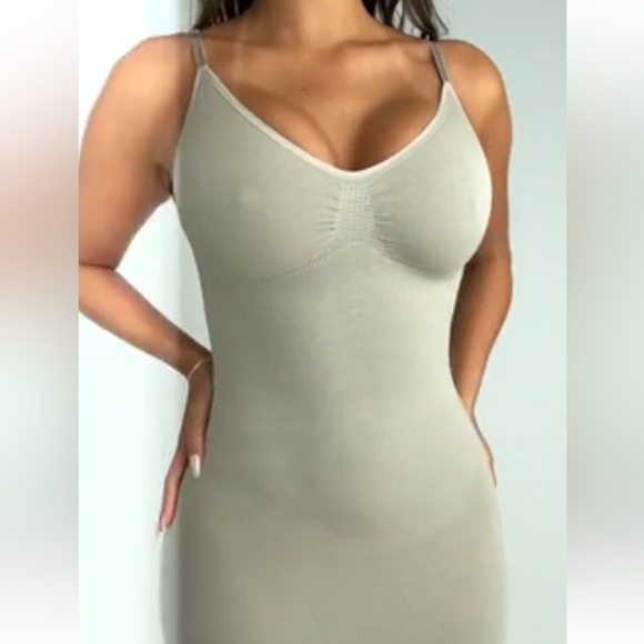 Fabletics+Yitty Smooth Shaping Maxi Dress/Slip | New | Smoke Show Nude | M - Picture 8 of 14